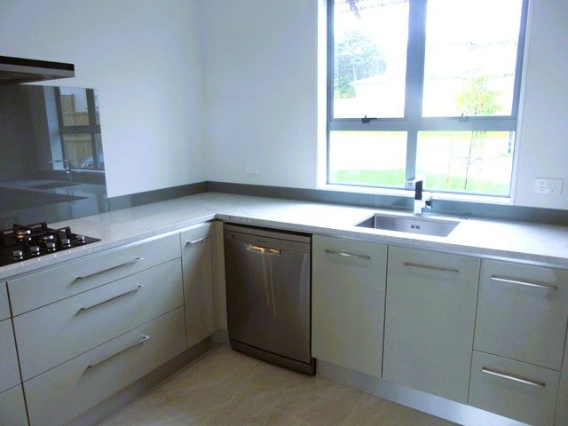 Greenhithe, 5 bedrooms64616309531394112