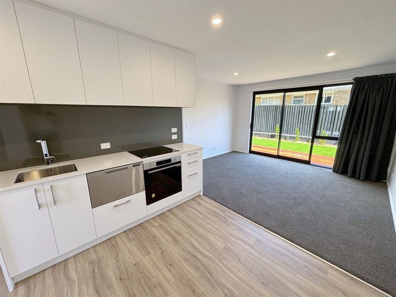 Linwood, 3 bedrooms64616411196290112