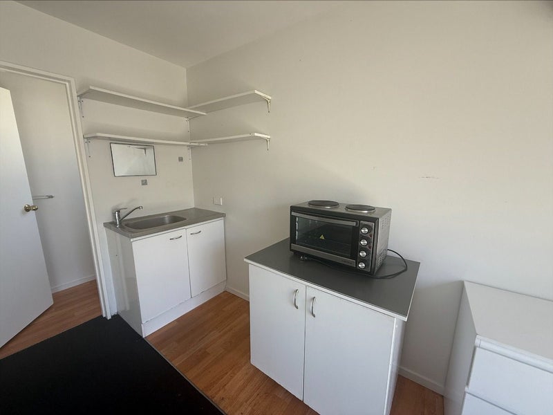 Upper Riccarton, 1 bedroom64616509641731114