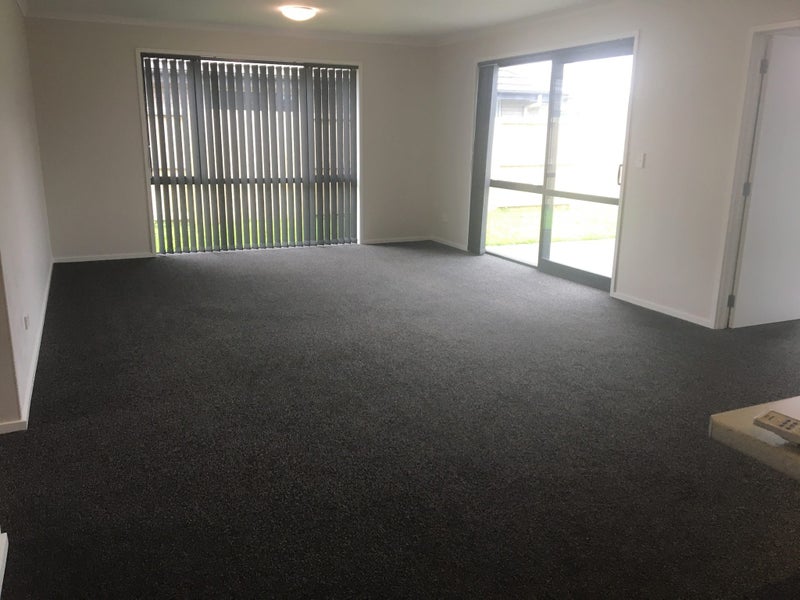 Huntington, 4 bedrooms64616608244737112