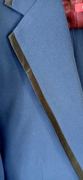 A BARKER'S SIUTE 3 peice in perfection condition made when quality came first64782340850049113