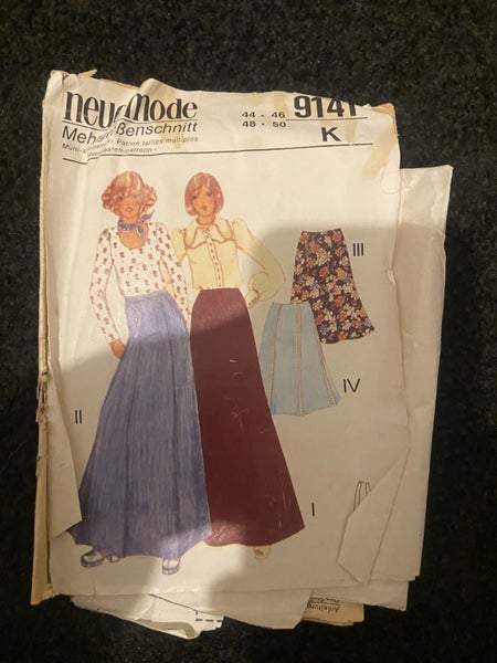 NEW MODE 9141 - WOMENS SKIRT - SIZE K Carousel 1