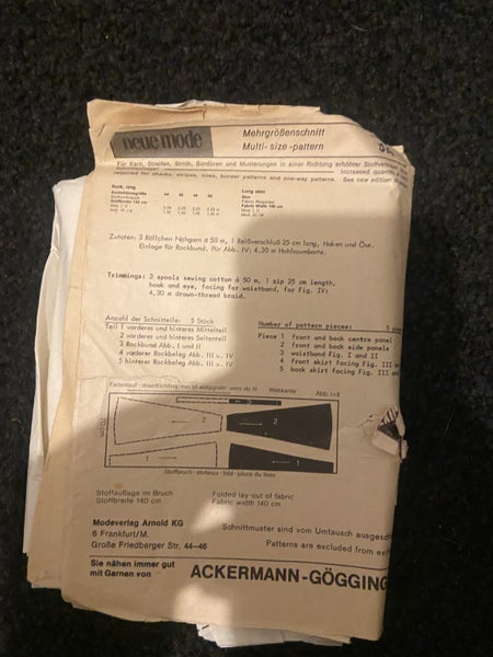 NEW MODE 9141 - WOMENS SKIRT - SIZE K Carousel 2