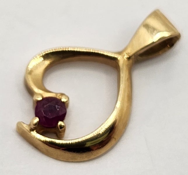9CT YG PENDANT WITH RED STONE #B21125142-2 Carousel 1
