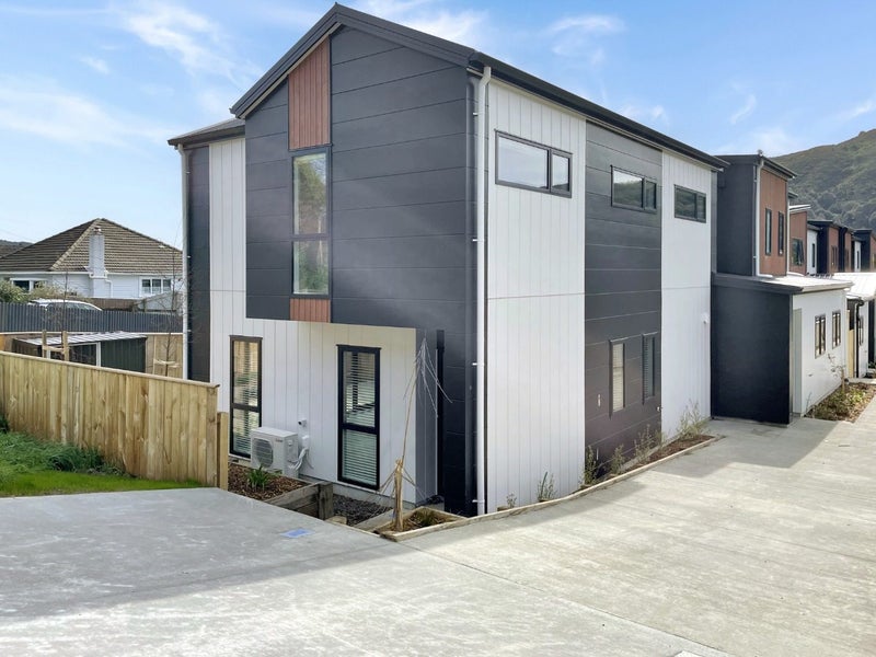 Wainuiomata, 3 bedrooms64616807548801110