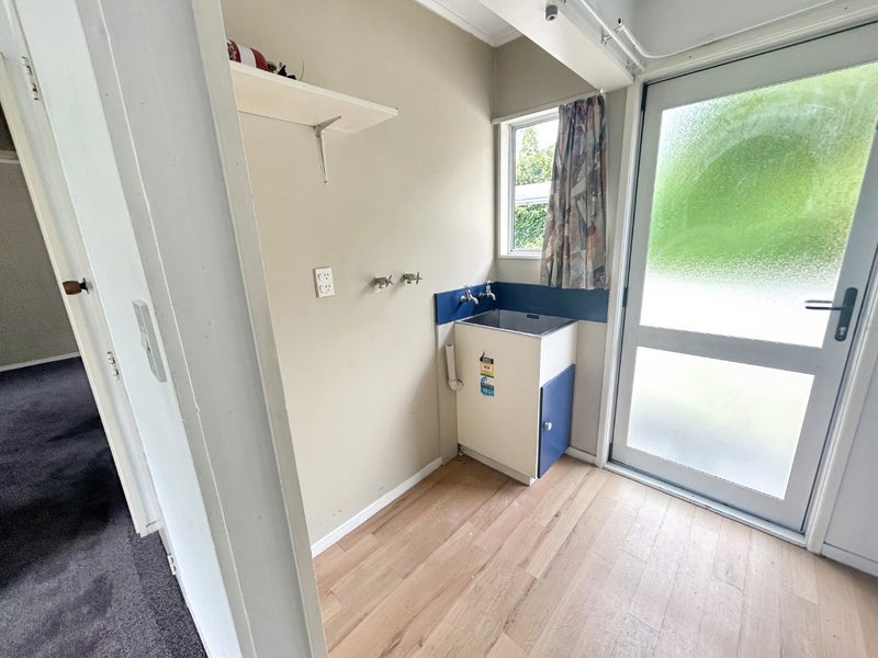 Masterton, 2 bedrooms64617005720579113