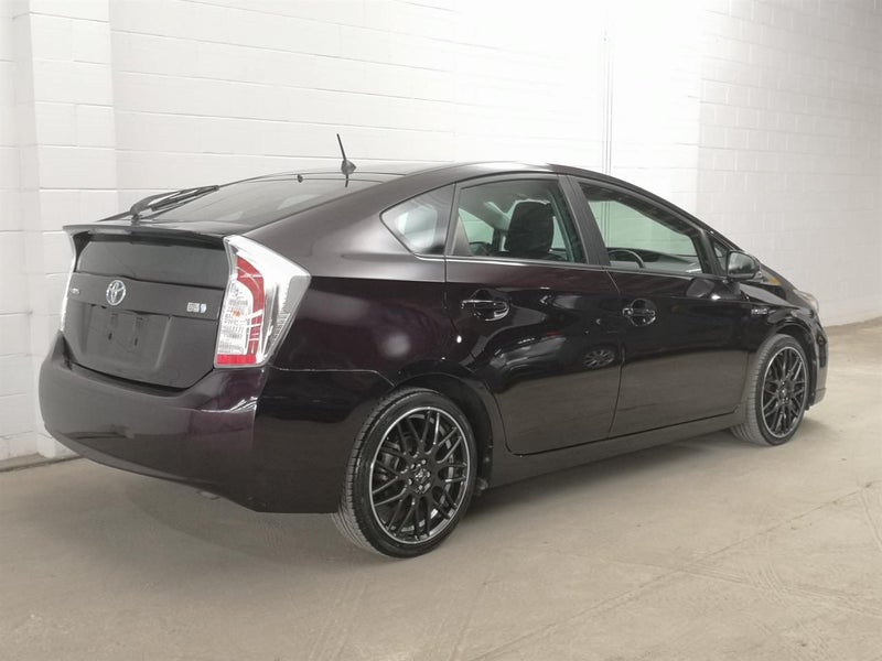 2015 Toyota Prius facelift ,low ks, as new64617192796035111