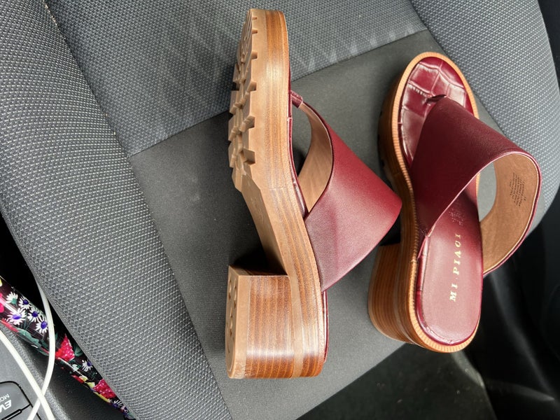 Mia Piaci shoes worn once size 3864617230433538112