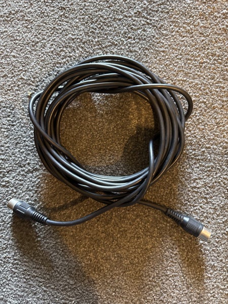 Extra Long MIDI cable Carousel 1