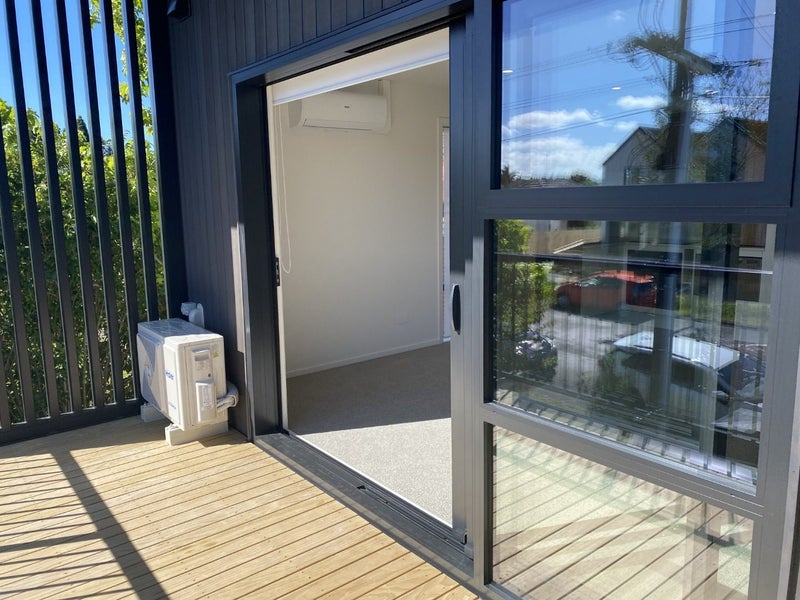 Te Atatu Peninsula, 1 bedroom64617305310210114