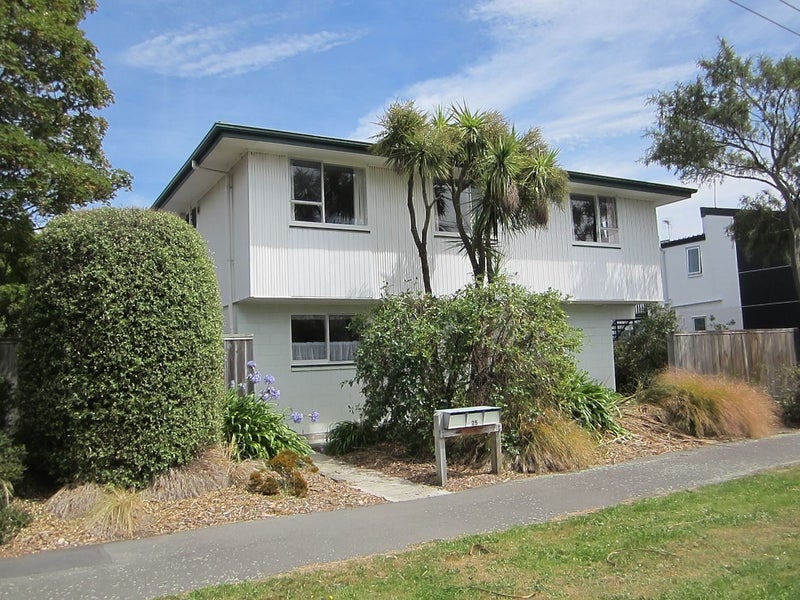 Riccarton, 4 bedrooms64617507368706110
