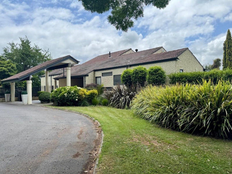 Twyford, 4 bedrooms64617606536449111