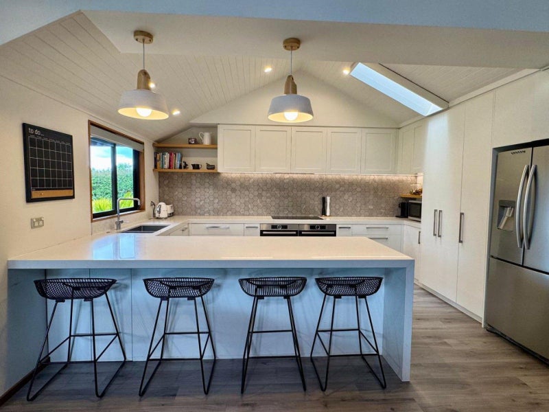 Twyford, 4 bedrooms64617606536449112