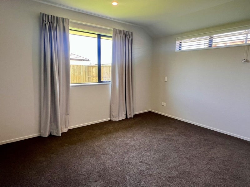 Belfast, 4 bedrooms64617704929409114