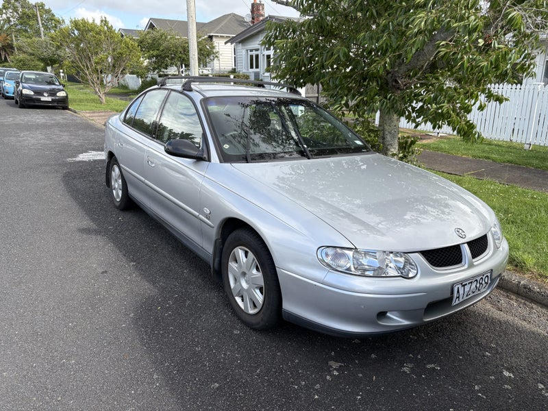 2002 Holden Commodore Acclaim64617892999298110