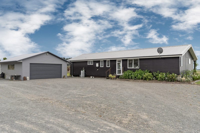 Farmland | Home | Sheds | Hectares64617893051522111