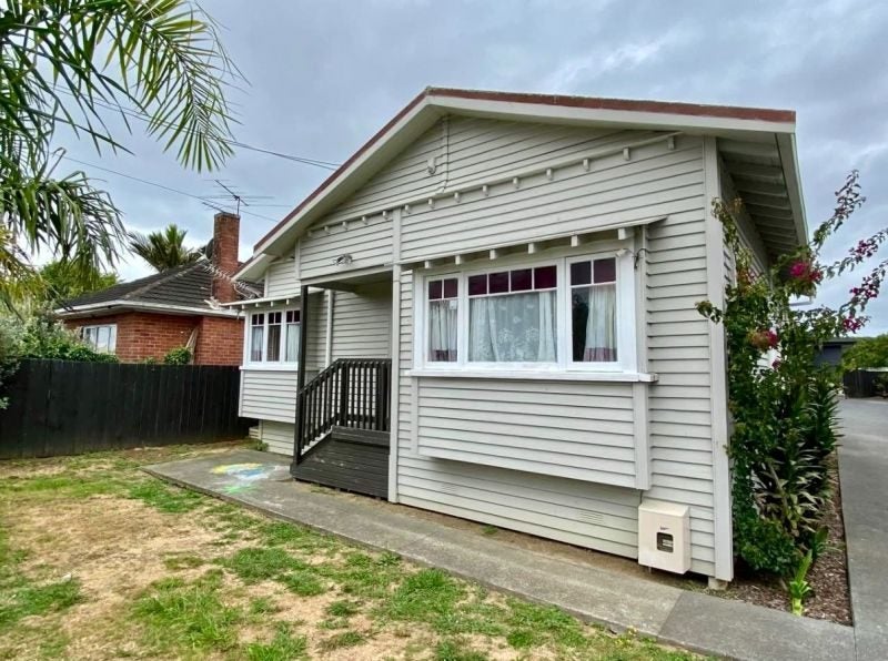 Mount Roskill, 3 bedrooms64617893109762110