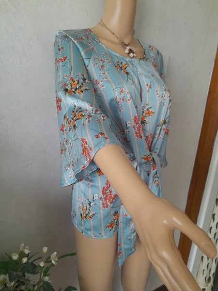 ** DOTTI** Cute floral top - SIZE 14- NEW Carousel 2