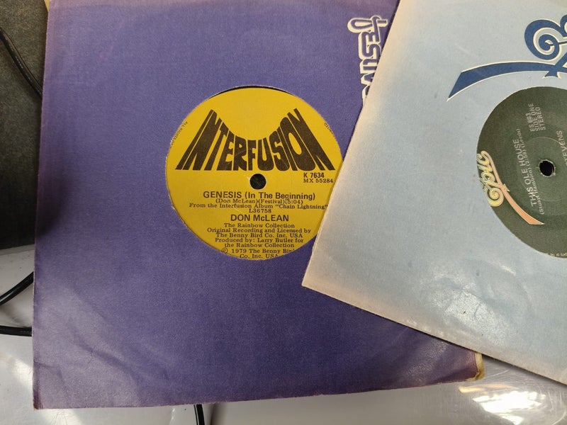 Bestax portable turntable vintage vinyl Carousel 19