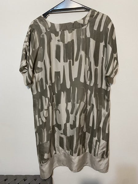 Silk verge dress - size 16 Carousel 2