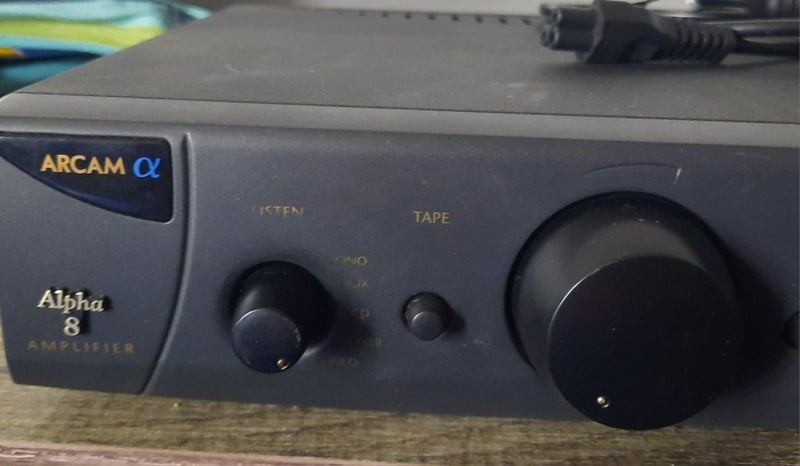 Arcam Amplifier Carousel 3