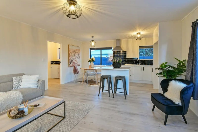 Clendon Park, 3 bedrooms64621883958913111