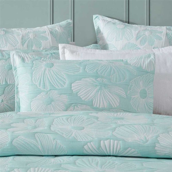 Logan & Mason Poppi Aqua Quilt Cover Set King 3pce Carousel 2