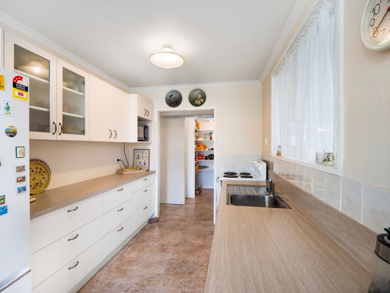 Sunny, Private easy living!!!64623794150273113