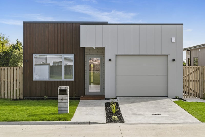 Step Straight Into New64624699991811110