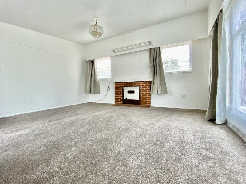 Papatoetoe, 3 bedrooms64624798220161112