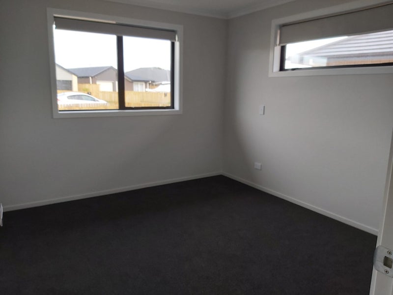 Rototuna, 3 bedrooms64624895701250113