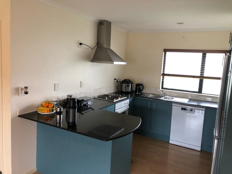 Albany, 3 bedrooms64624895765122113