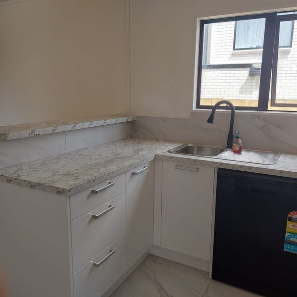 Ranui, 3 bedrooms64624895905538111