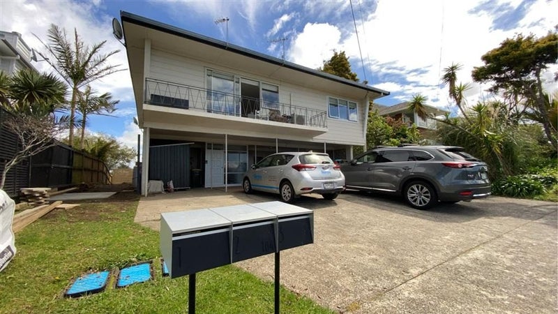 Northcote, 2 bedrooms64625287004161113