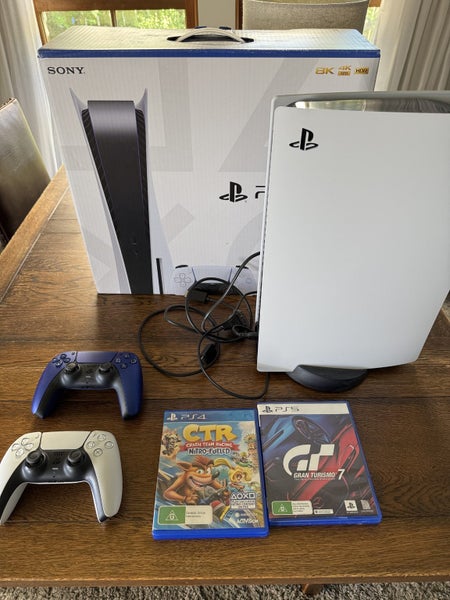 PlayStation 5 bundle Carousel 1