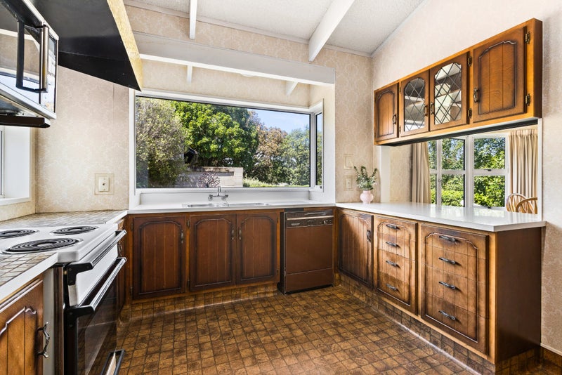 Top Elevated location & Double Glazed!64625482993026114