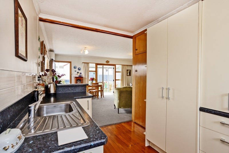 Windsor townhouse64625483024258113