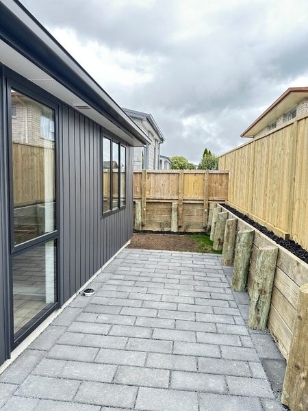 Judea, 2 bedrooms64625692365954112