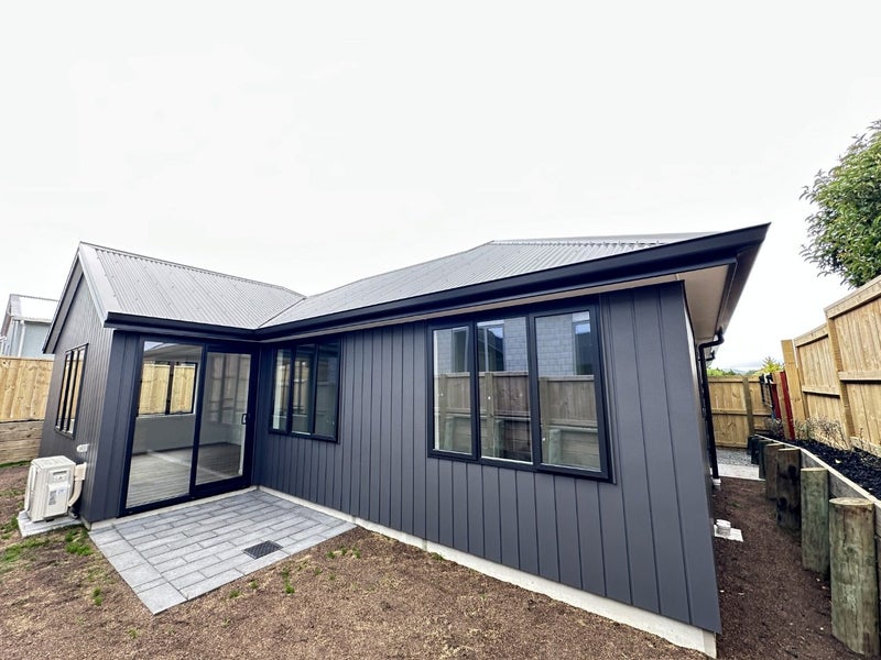 Judea, 2 bedrooms64625692365954113