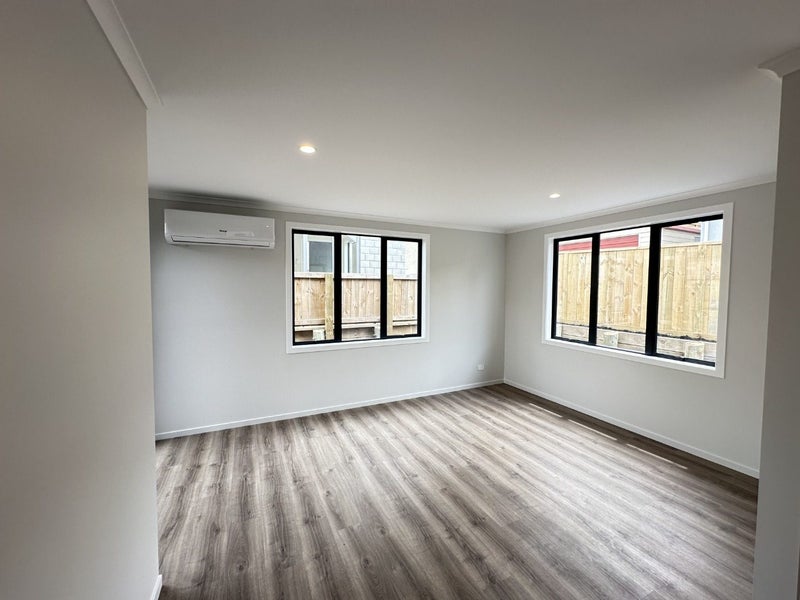 Judea, 2 bedrooms64625692365954114