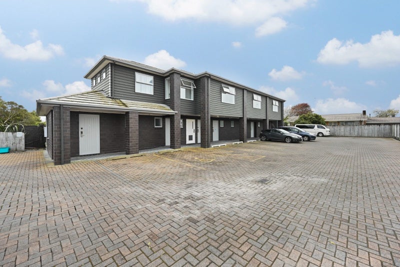 Melville, 1 bedroom64625789631233110