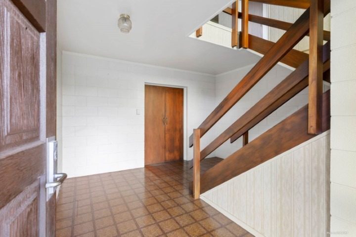 Waiake, 3 bedrooms64625789725185110