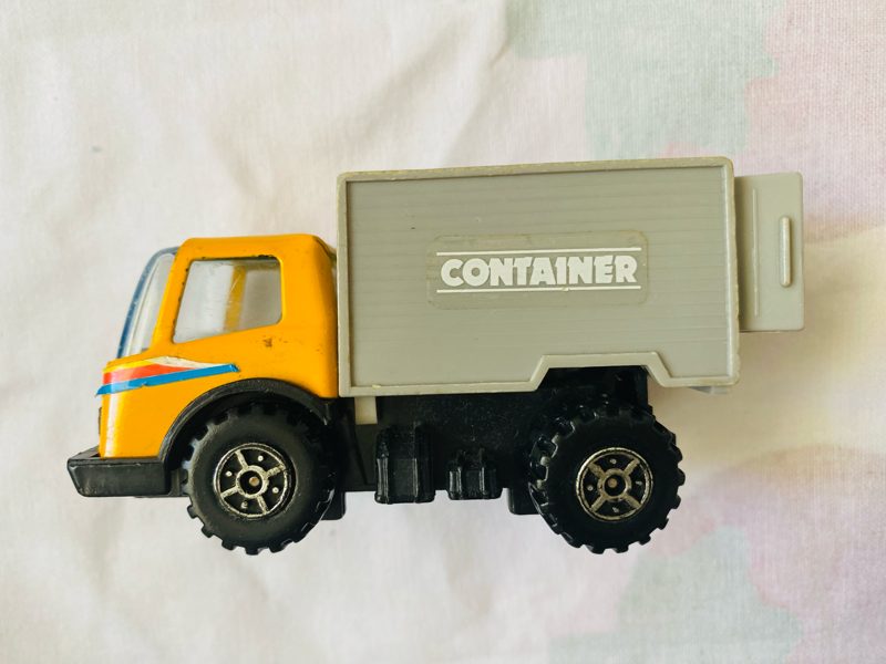 Tonka Tinplate Container Delivery Truck Lorry Vintage Carousel 1