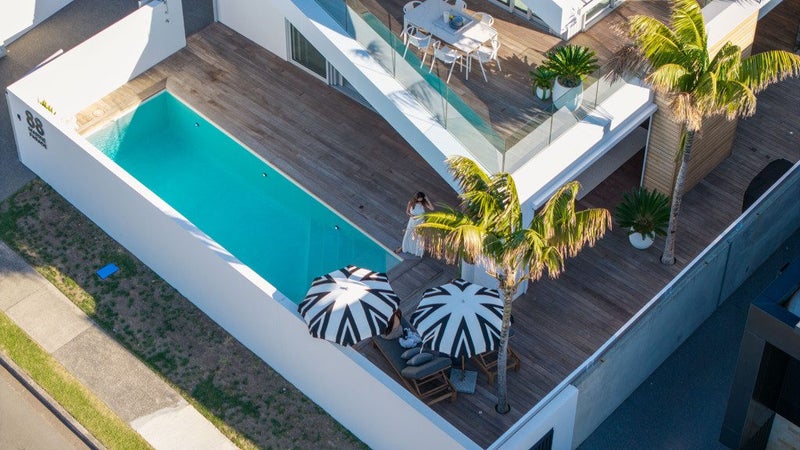 Beachfront Luxury in the Heart of the Mount64625985354626110