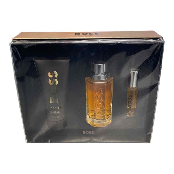 BOSS THE SCENT 100ML PERFUME SET Carousel 1