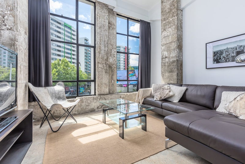 City Centre, Studio64626095252737113