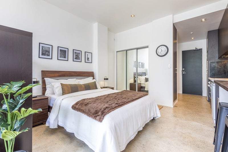 City Centre, Studio64626095252737114