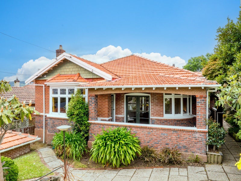 Timeless character, generous family proportions.64626095209603110