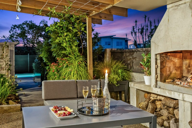 Beauty and the beach!64626192602626114