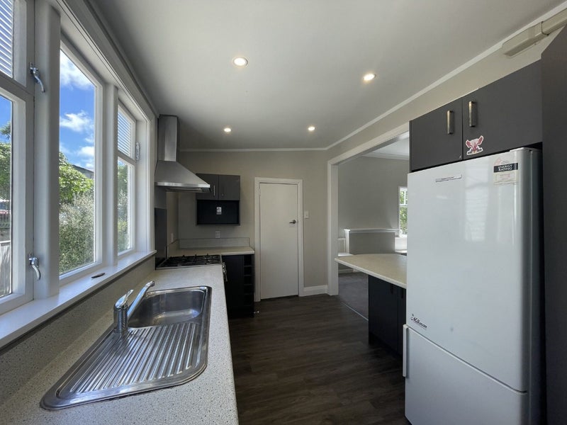 Berhampore, 5 bedrooms64626192637315113